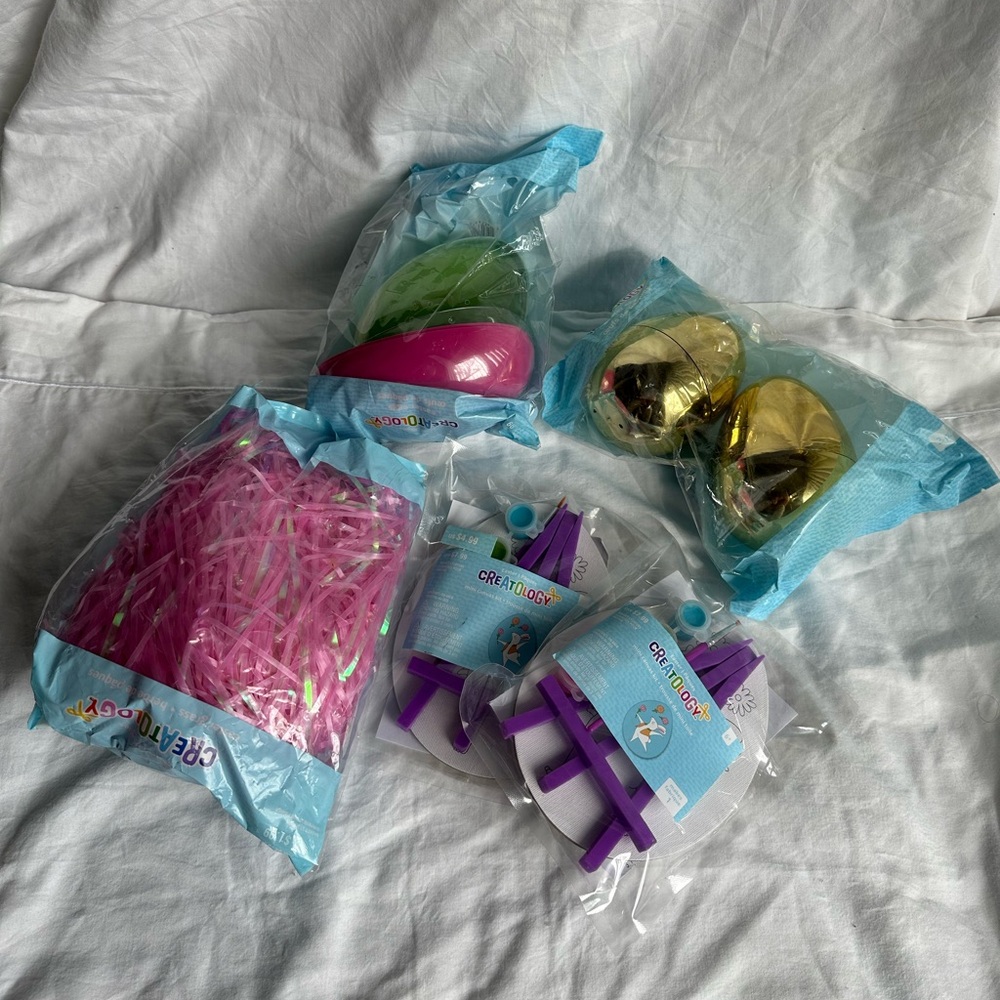 New Easter Basket Filler Lot Easter Grass Plastic Eggs Gold Eggs Craft Kits